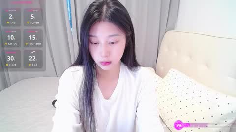 Snapshot of _smileflower_ chatting on October 31, 5:31 am winni online show from October 31, 5:31 am