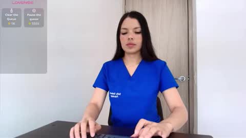 Snapshot of _sofiadeluxe_ chatting on October 2, 1:16 pm SOFIA DELUXE   online show from October 2, 1:16 pm