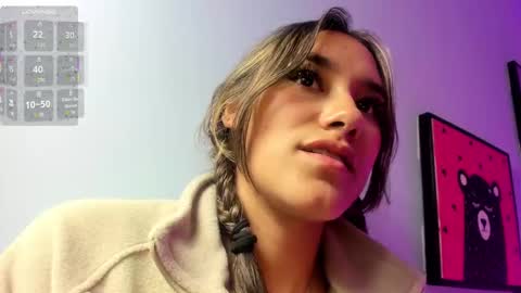 Sophie  online show from November 5, 8:36 pm