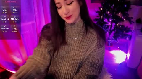 _sserendipityy_ online show from February 4, 7:50 pm