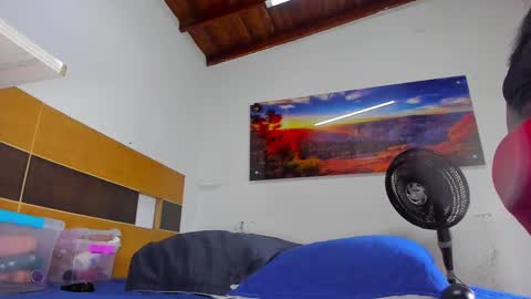 susy online show from February 11, 11:53 am