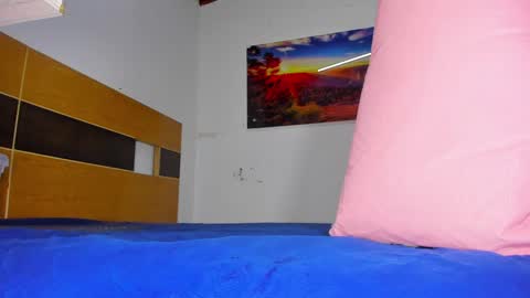 susy online show from January 19, 11:56 am