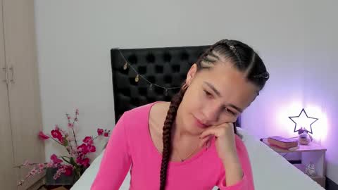 Sussi online show from February 24, 1:08 pm