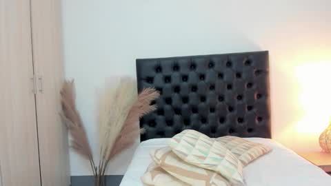 Sussi online show from September 19, 2:16 pm