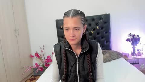 Sussi online show from February 20, 1:40 pm