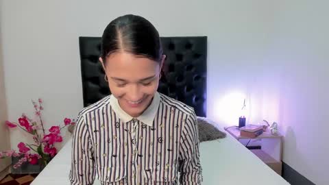 Sussi online show from January 31, 1:45 pm