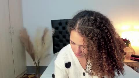 Sussi online show from October 3, 2:44 pm