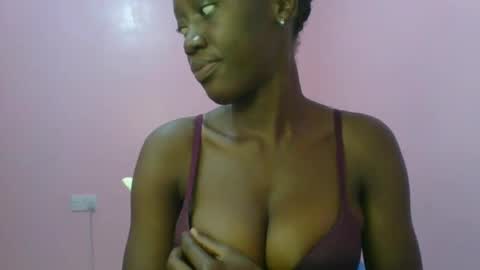 Snapshot of _sweet_gabriella chatting on February 5, 10:41 am Gabriella online show from February 5, 10:41 am