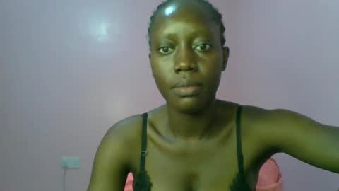 Snapshot of _sweet_gabriella chatting on March 1, 11:39 am Gabriella online show from March 1, 11:39 am