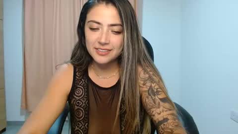 Snapshot of _sweet_rachel chatting on December 11, 1:58 am Rachel online show from December 11, 1:58 am