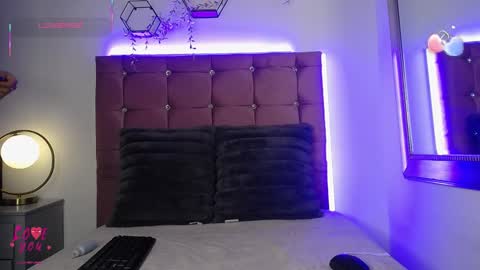 _sweet_sinner__ online show from October 4, 2:28 am