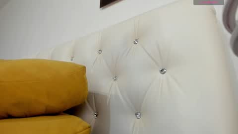 Snapshot of _timeless_paradox chatting on October 26, 7:37 am LilyOpen Pvt online show from October 26, 7:37 am