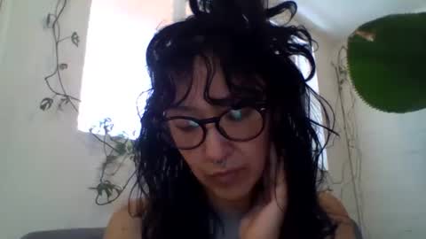 _tutti_frutti_ online show from February 3, 9:39 pm