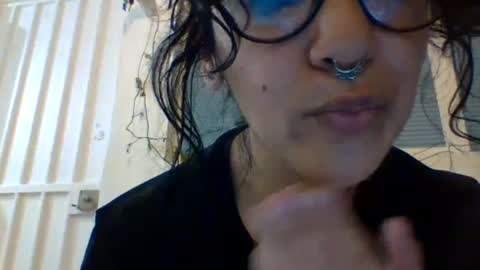 _tutti_frutti_ online show from January 24, 6:24 am