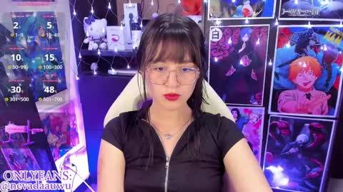 Snapshot of _urcutekitty chatting on January 13, 8:26 pm online show from January 13, 8:26 pm