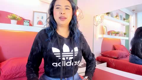 Snapshot of _valeryboobs_ chatting on September 17, 12:58 pm _valeryboobs_ online show from September 17, 12:58 pm