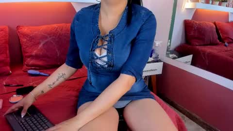 Snapshot of _valeryboobs_ chatting on September 19, 1:10 pm _valeryboobs_ online show from September 19, 1:10 pm