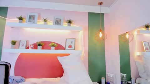 Snapshot of _valeryboobs_ chatting on October 12, 6:54 pm _valeryboobs_ online show from October 12, 6:54 pm