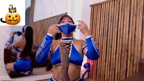 Snapshot of _veronicadeleon_ chatting on October 31, 2:10 pm Veronica online show from October 31, 2:10 pm