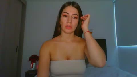 Violeta  online show from February 16, 10:32 pm