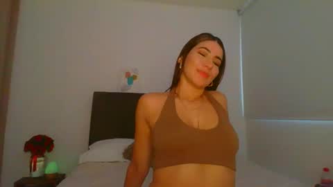 Violeta  online show from February 15, 10:54 pm