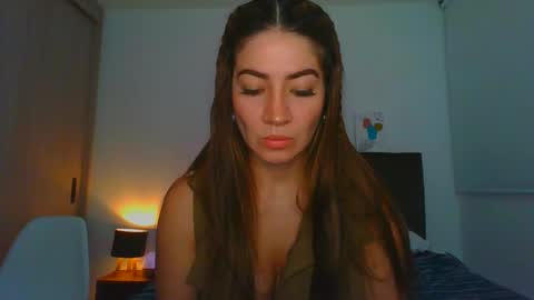 Violeta  online show from February 25, 11:37 pm