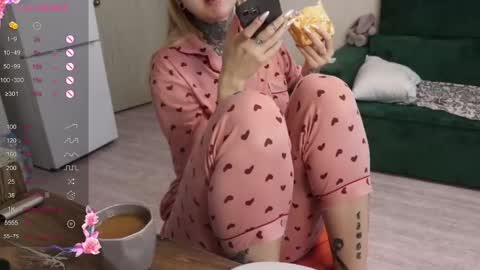 Alis online show from January 3, 7:27 am
