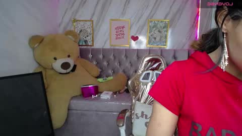 Snapshot of _wendy_b chatting on March 8, 7:51 pm wendy online show from March 8, 7:51 pm