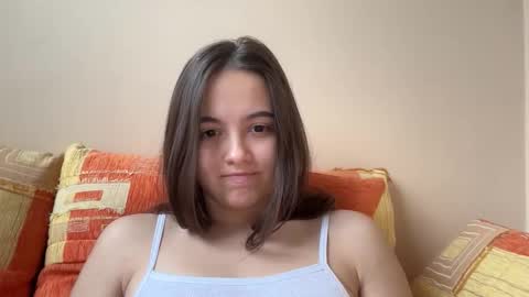 Snapshot of _whoareu_ chatting on October 10, 1:05 pm Kristina online show from October 10, 1:05 pm