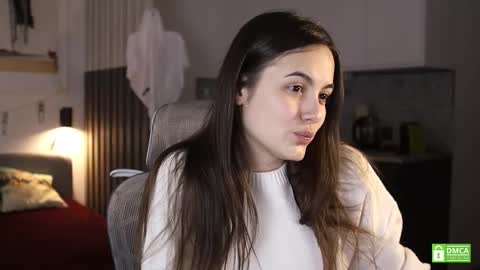 Snapshot of _whoareu_ chatting on November 1, 12:09 pm Kristina online show from November 1, 12:09 pm