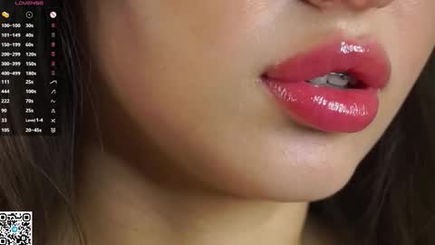 Snapshot of _wicked_game chatting on October 5, 4:56 pm Anna online show from October 5, 4:56 pm