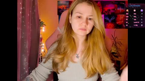 Snapshot of _witch__ chatting on September 19, 6:56 am Enni online show from September 19, 6:56 am