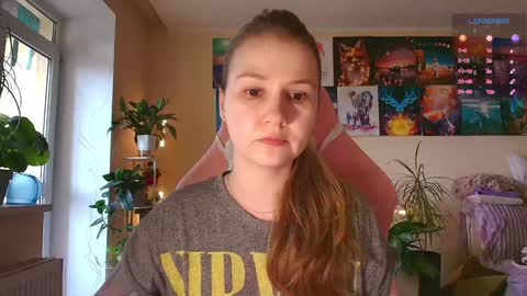 Snapshot of _witch__ chatting on October 5, 10:31 am Enni online show from October 5, 10:31 am