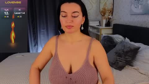 Jasmine online show from January 5, 8:11 am