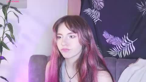 _yourcherrybomb online show from July 5, 5:02 am