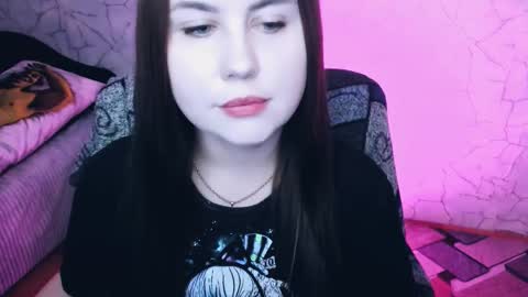 Mia online show from October 20, 7:28 pm