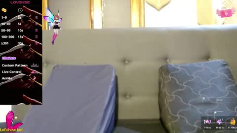 Snapshot of _yuyi chatting on October 6, 12:11 pm Yuyi online show from October 6, 12:11 pm