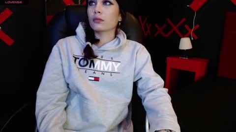 Yuyi online show from January 20, 12:07 pm