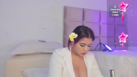 Snapshot of _zoe_12 chatting on January 20, 8:18 pm Zoe online show from January 20, 8:18 pm