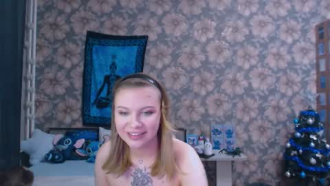 Alice online show from December 20, 1:59 pm