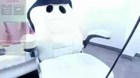  Aaliyah  online show from September 20, 10:08 pm