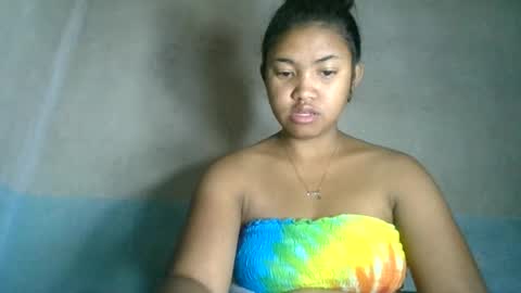 aariciah online show from July 29, 2:11 am