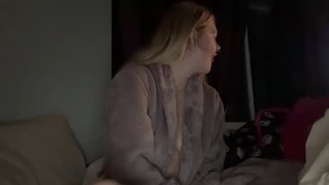 ababyy2901 online show from November 16, 9:21 am