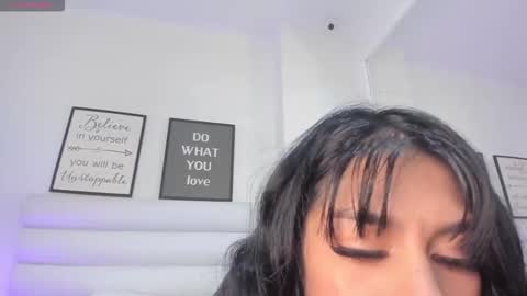 abbey_walker online show from December 21, 11:58 am