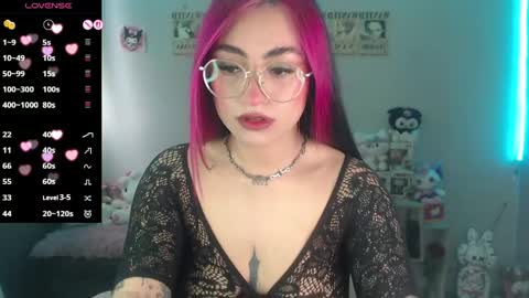 abbie  70OFF online show from April 15, 2:39 pm