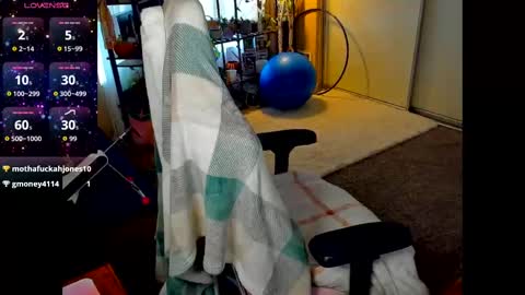 Abbifox5 online show from September 19, 5:34 pm