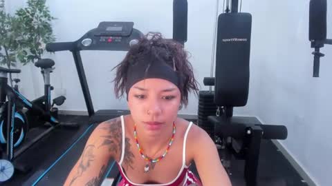 Lucia  online show from February 8, 1:54 pm