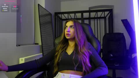 ABBY LAKER online show from September 25, 4:50 pm