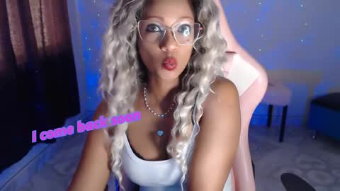 May  Imstagram  online show from February 15, 6:33 pm