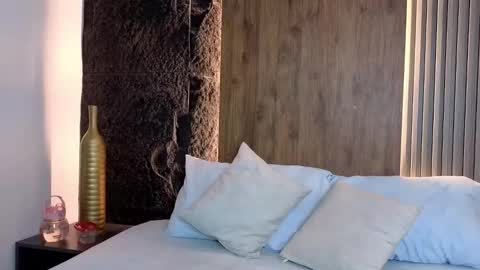 Snapshot of abby_millerr_ chatting on October 24, 2:24 pm Abbygail online show from October 24, 2:24 pm